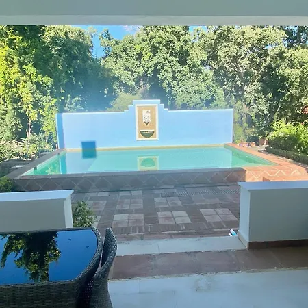 Villa In Sotogrande Costa 2 Min To The Beach Villa *